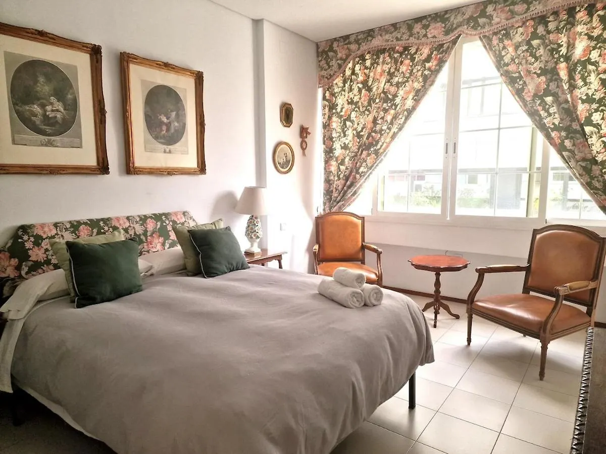 Bright Ideal Apartment, Historic Center Martin Villa إشبيلية شقة